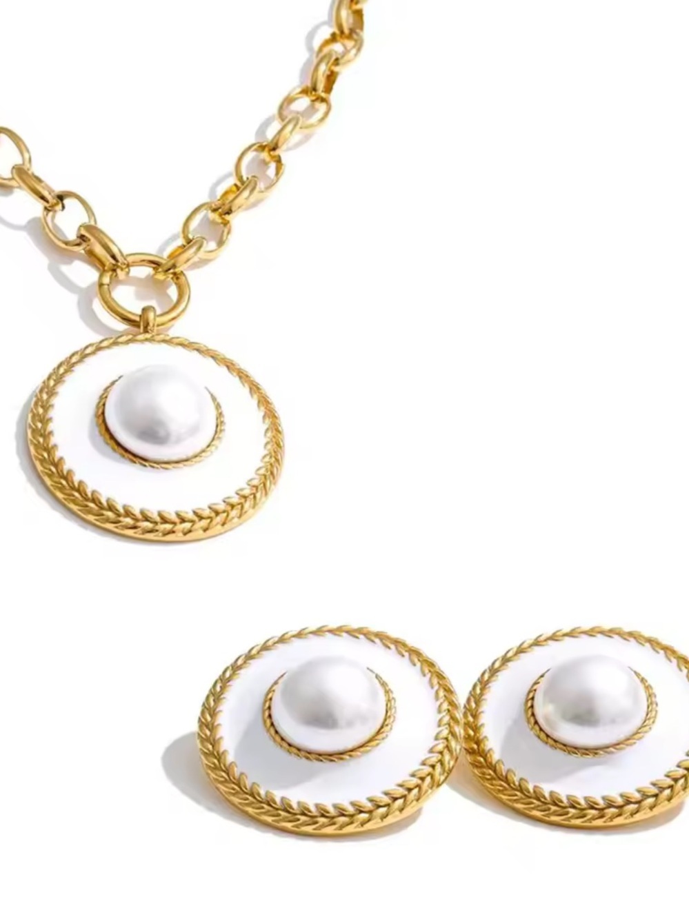 Golden Pearl Medallion Luxury Jewelry Set - Picture 4 of 12